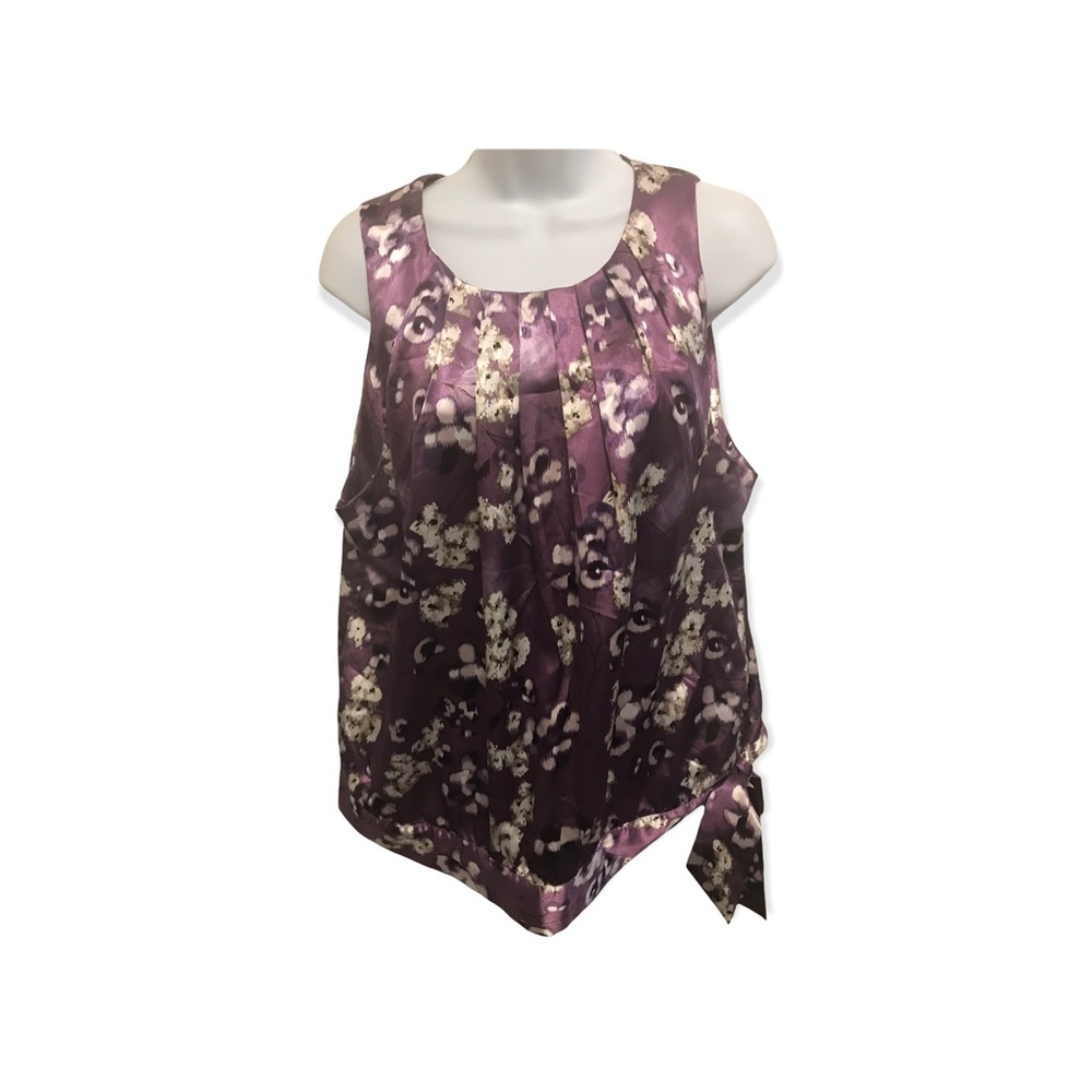 Woman’s Career Blouse Lavender Floral XL